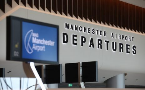 Manchester Airport calls for traffic light overhaul | News